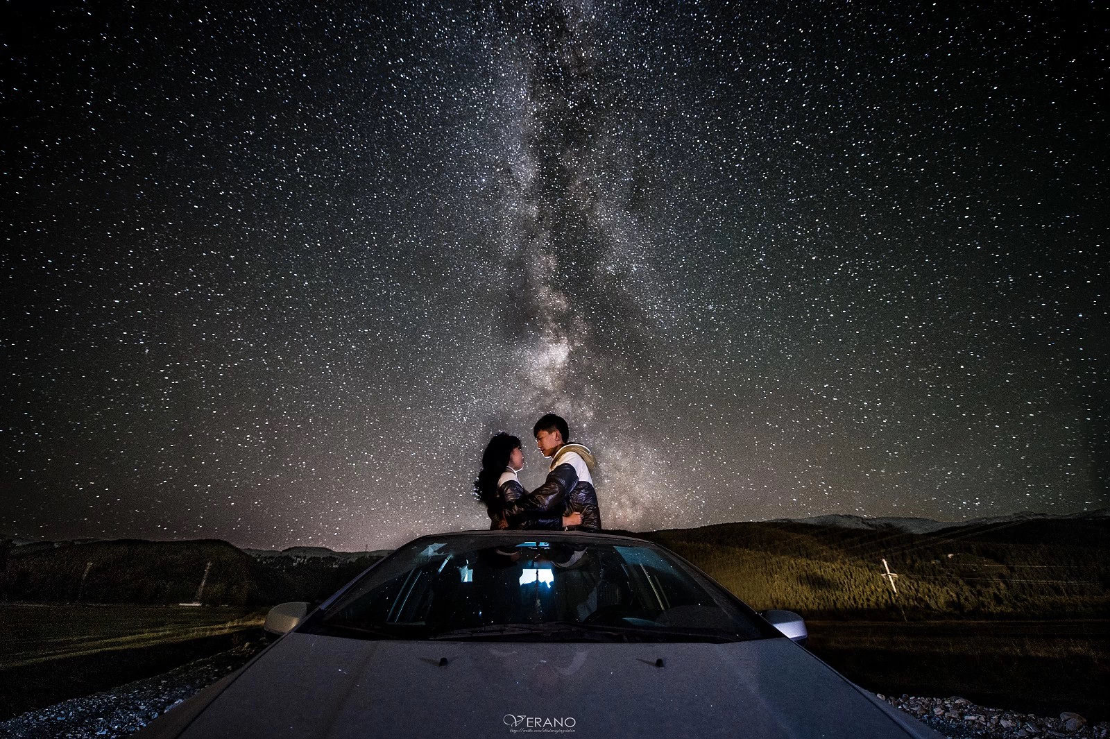 这是第一次拍摄星空人像时拍摄的,现在依然很感动