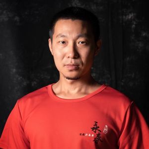 岳蘅CWHY 摄影师