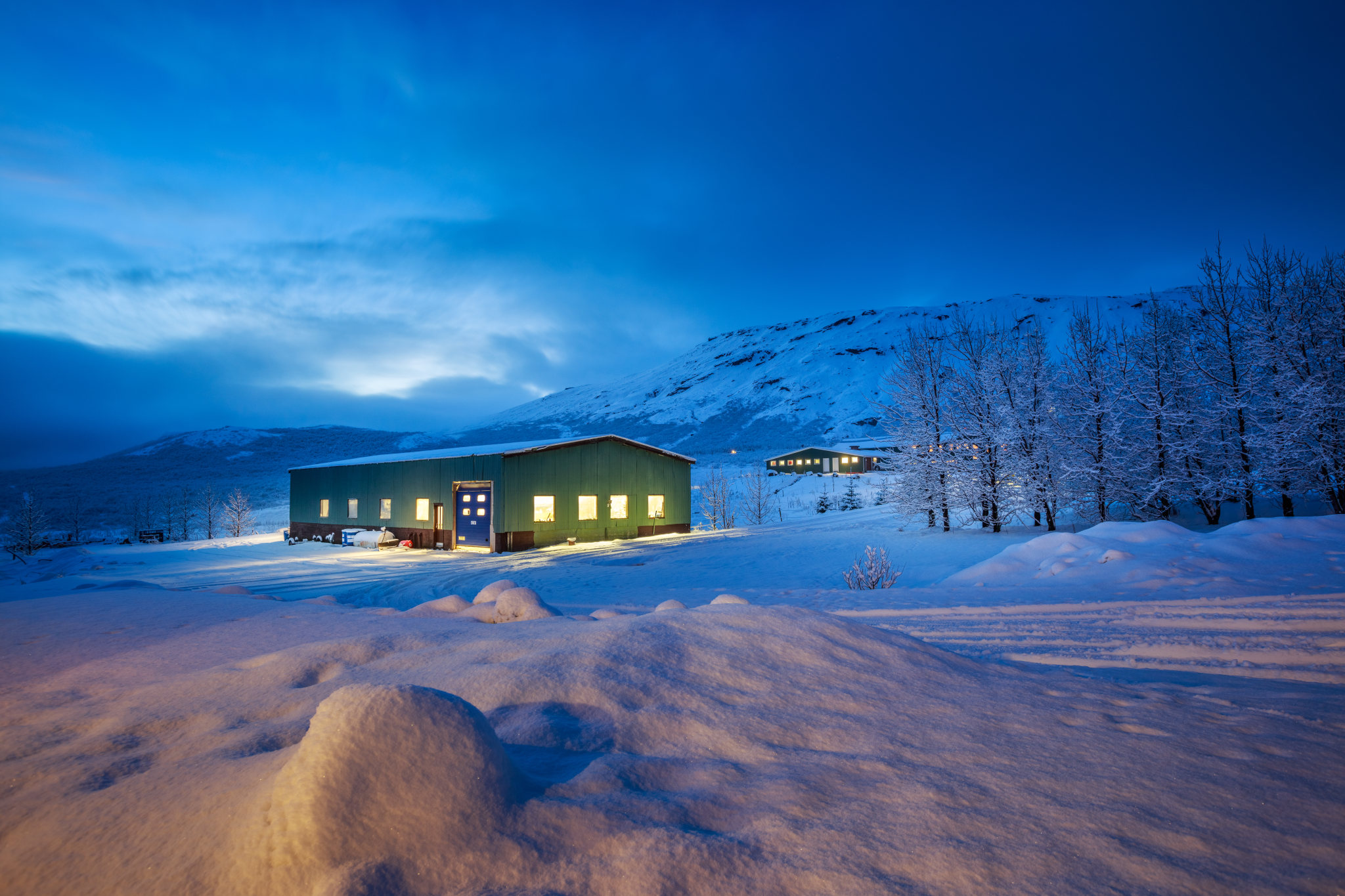 冰岛雪地农庄夜景
