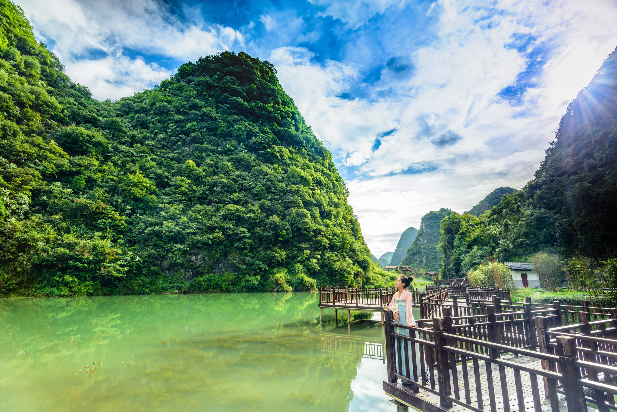 长顺神泉谷景区地址图片