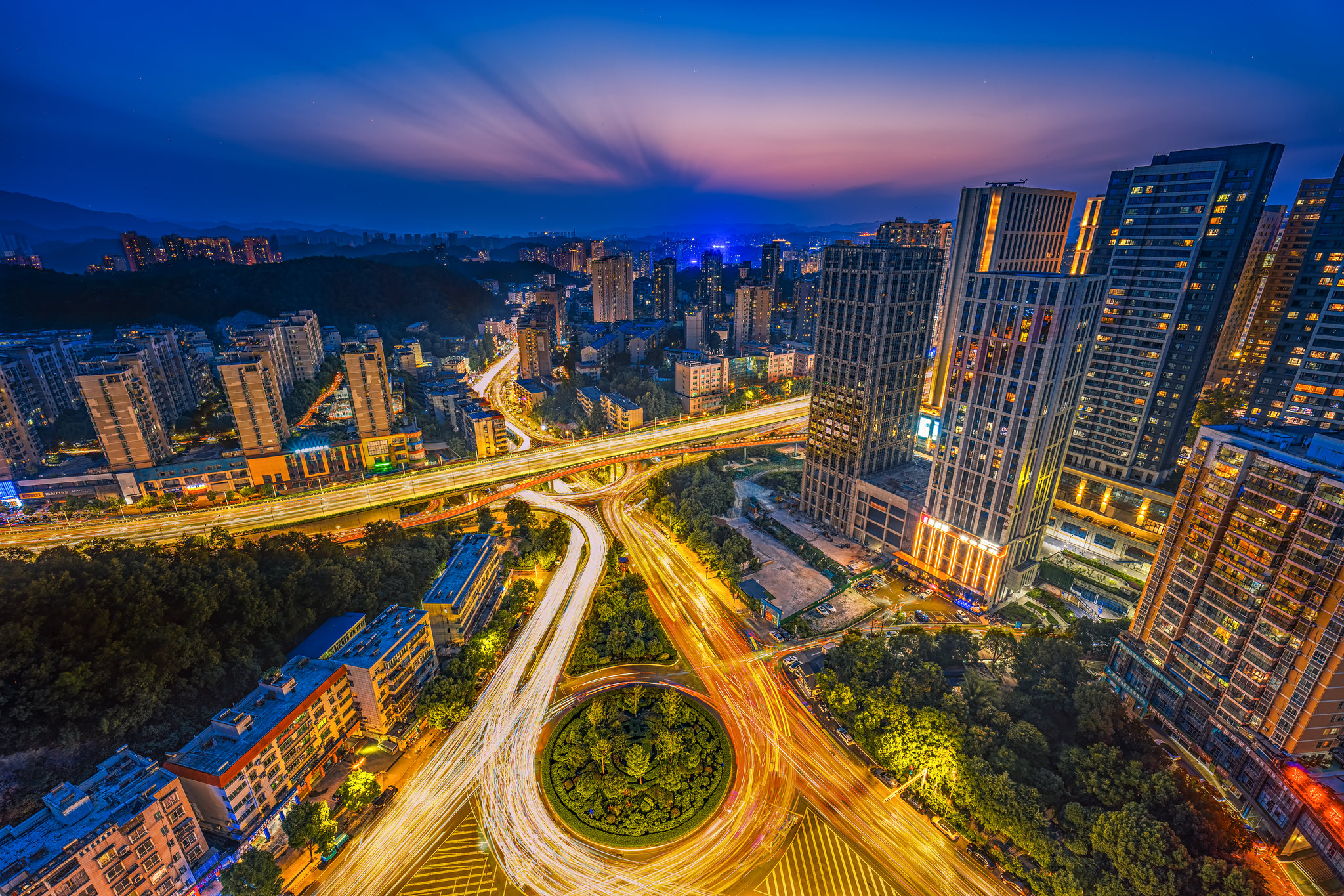 十堰市北京北路立交桥蓝调夜景