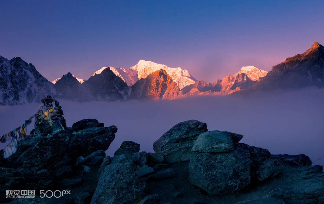 远山晨曦 . 尼泊尔gokyo