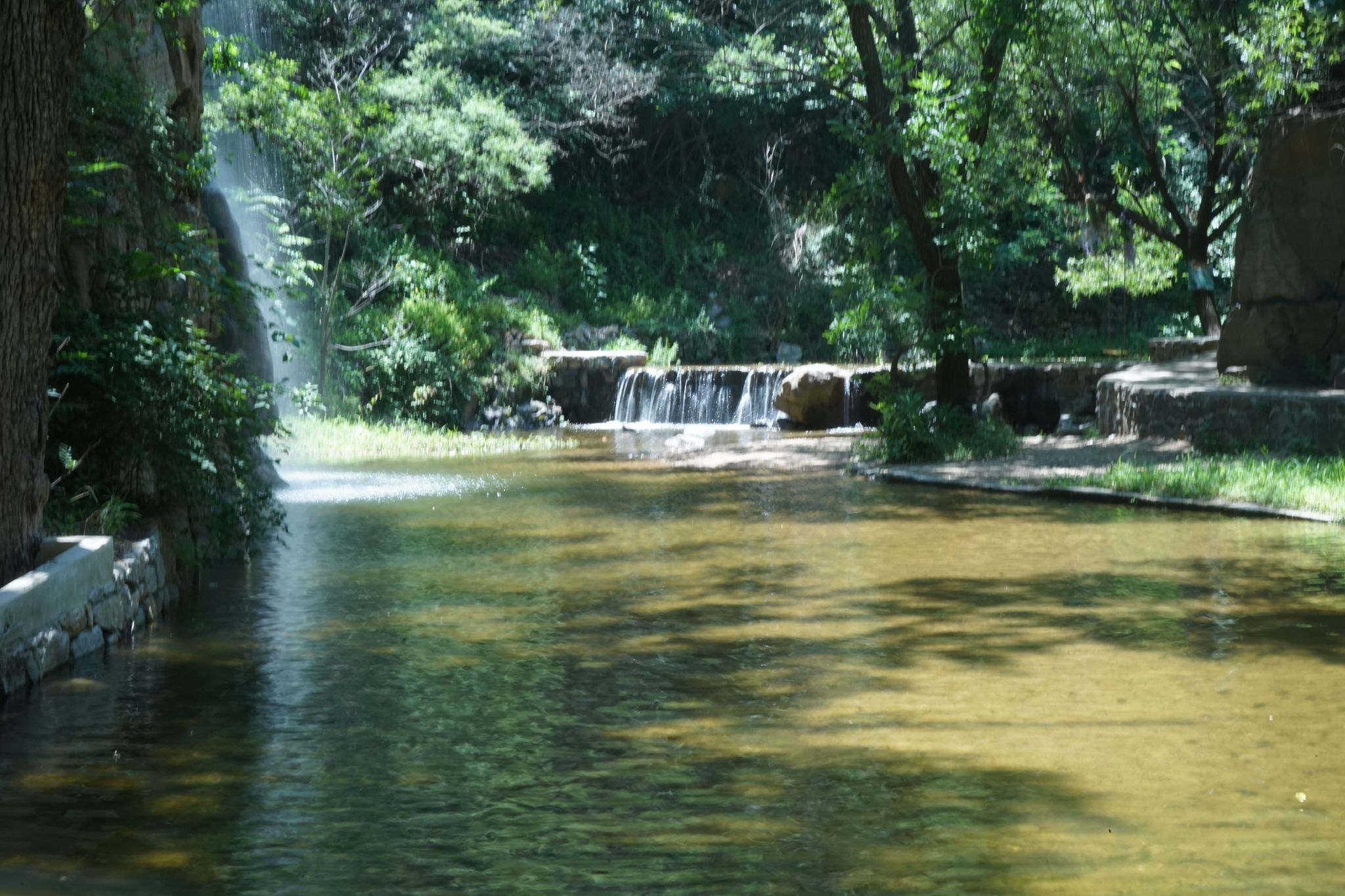 淄博博山王母池景区瀑布飞流