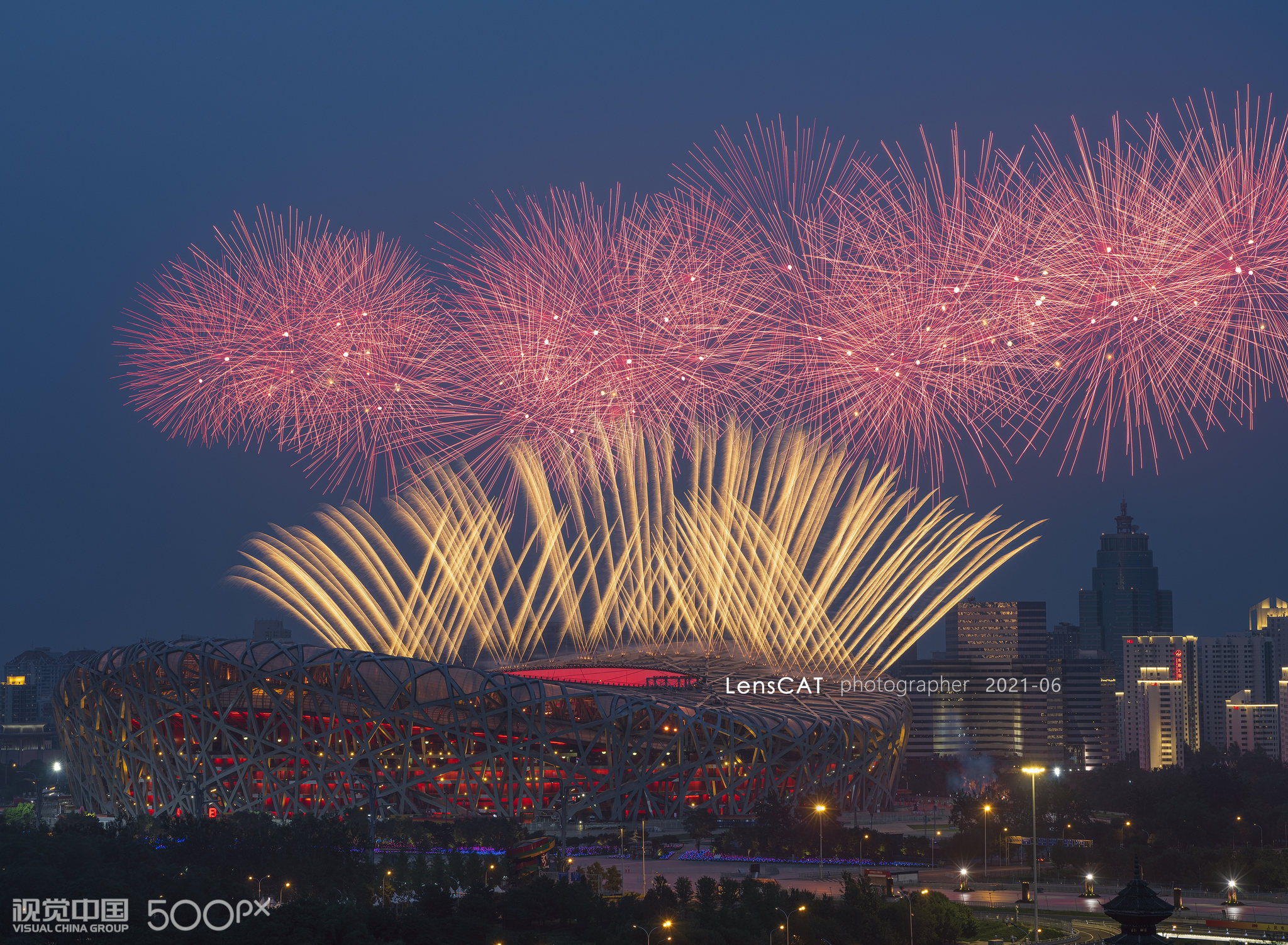 876 47 鸟巢烟花秀开场第一次播放,日落后天还没完全黑下来,能够拍到