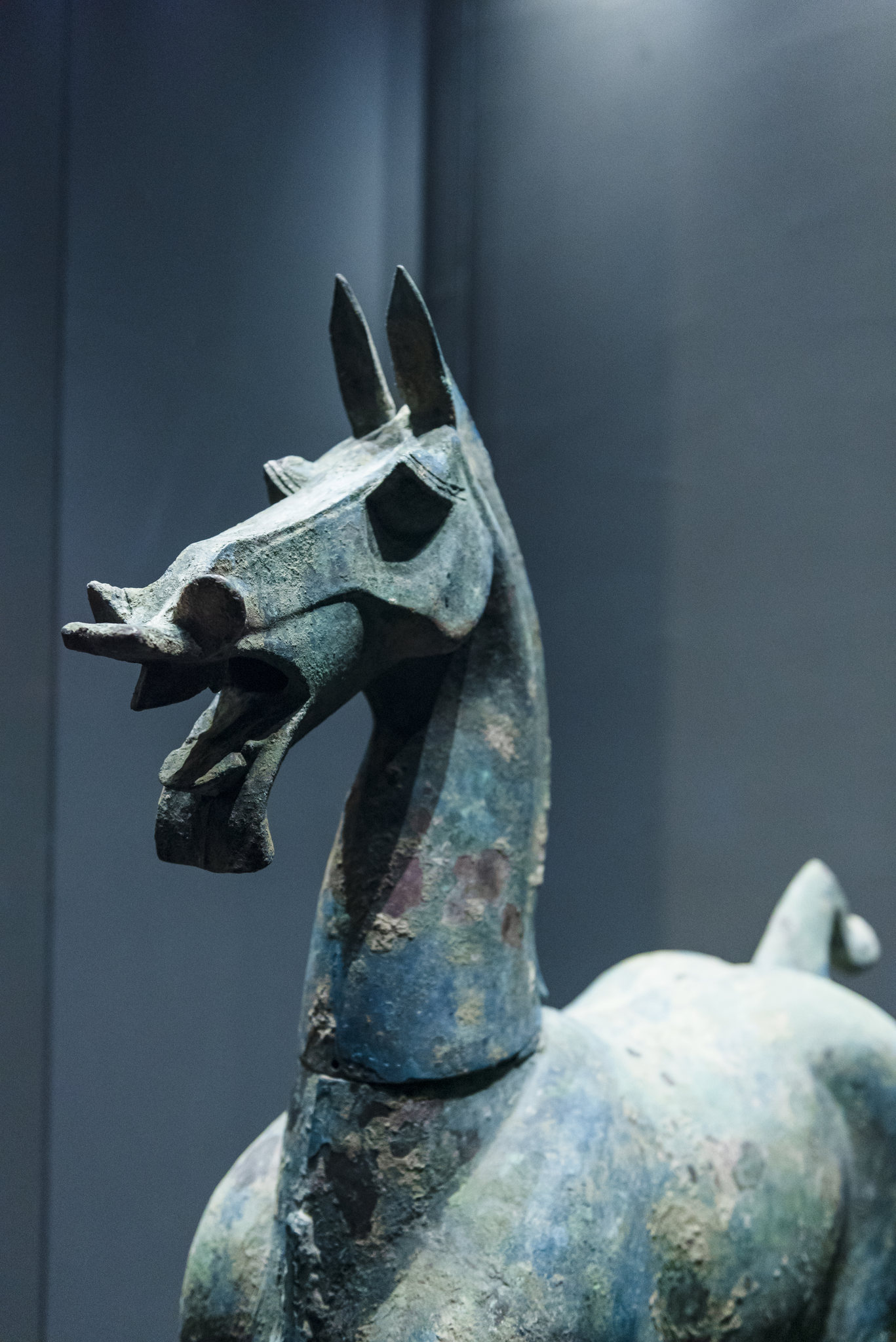 铜马东汉时期中国河北省保定博物馆展览