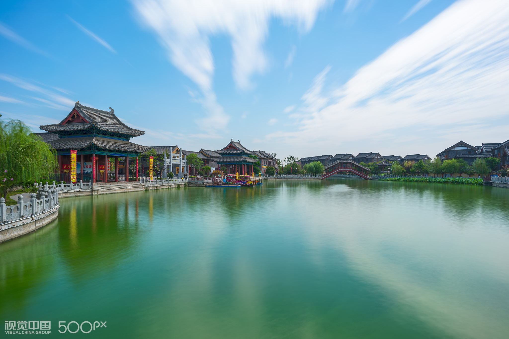 34 0 摄于开封市大宋御河景区 点亮攻略 0 次点亮 推荐销售 还没有