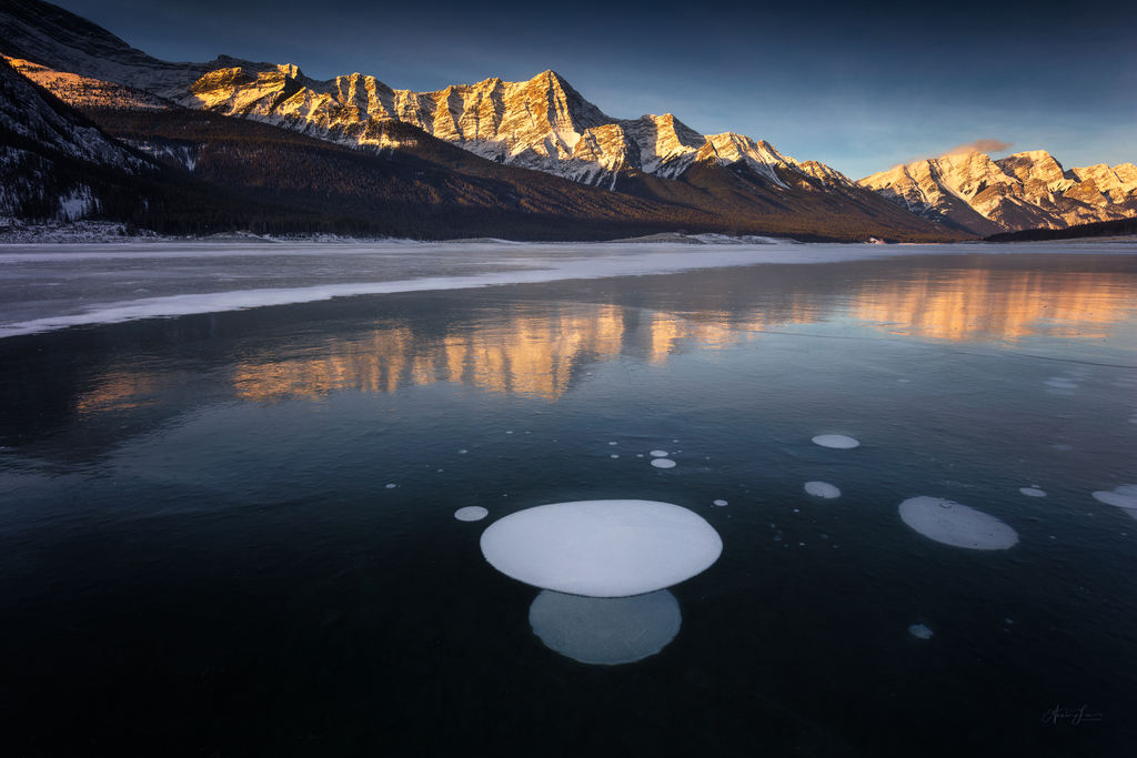 空灵之美_the beauty of ice bubbles摄影照片