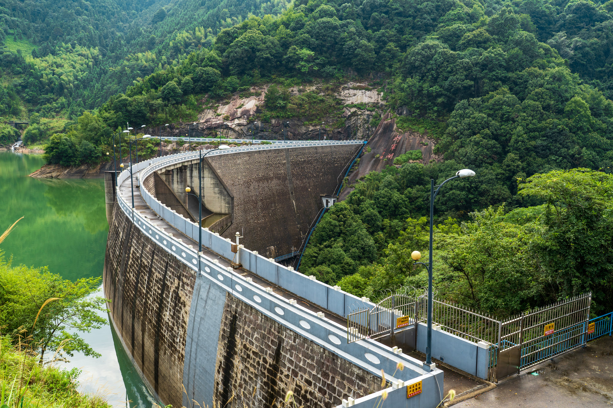 安徽青阳将军湖水库