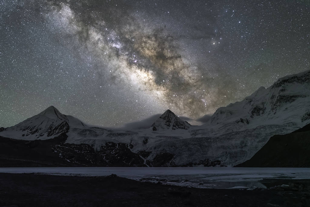 萨普星河摄影照片