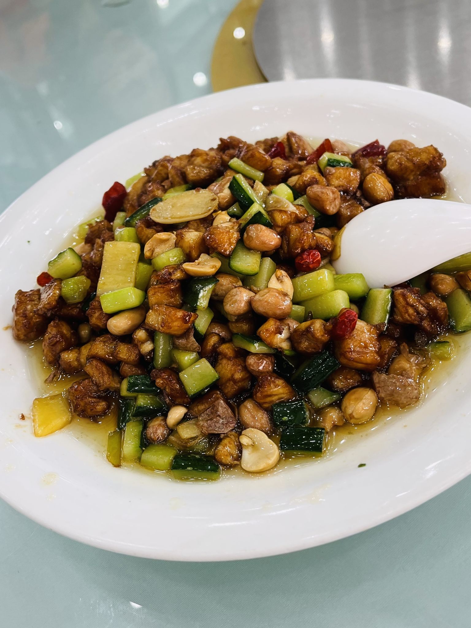 美食林芝特色小炒宫保鸡丁